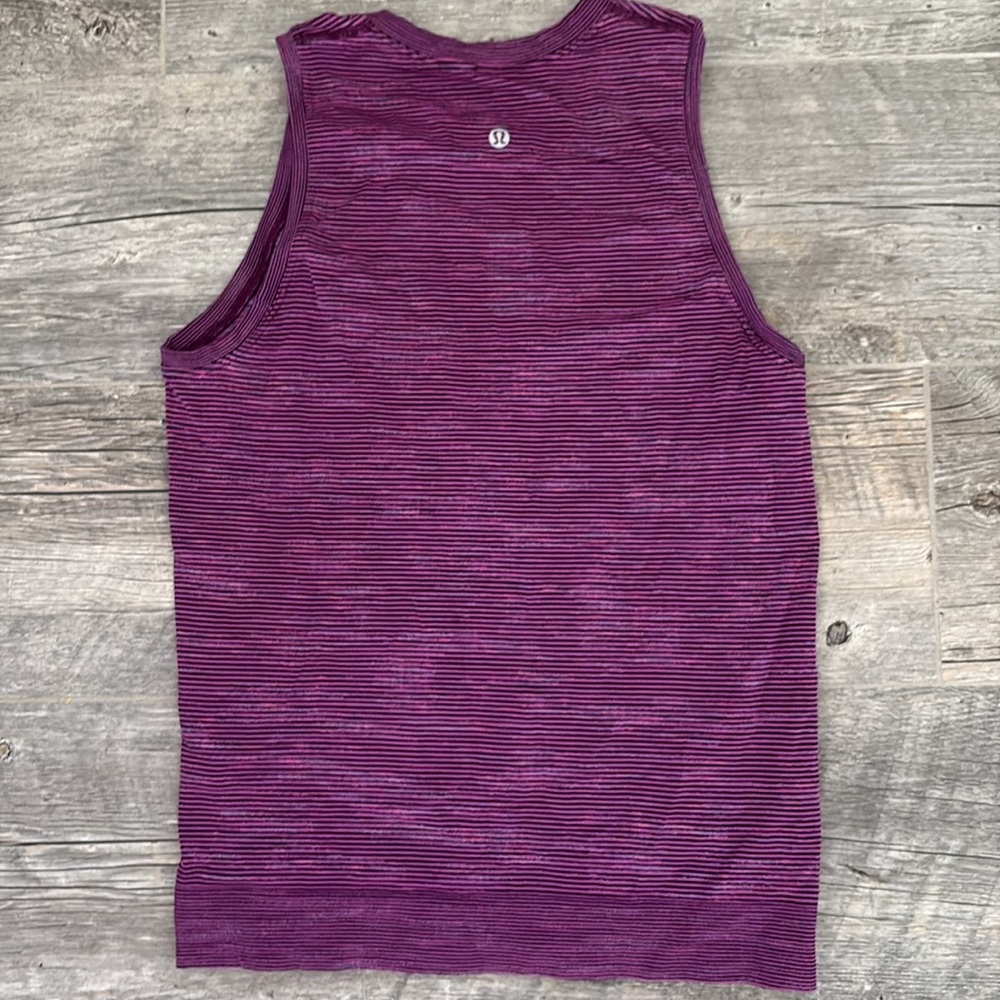 Lululemon Swiftly Relaxed Tank Size 6 EUC - Picture 6 of 7